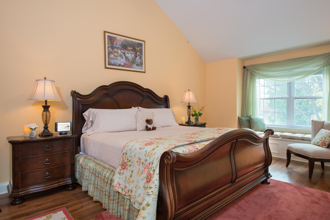 Caldwell House Bed And Breakfast Salisbury Mills ภายนอก รูปภาพ