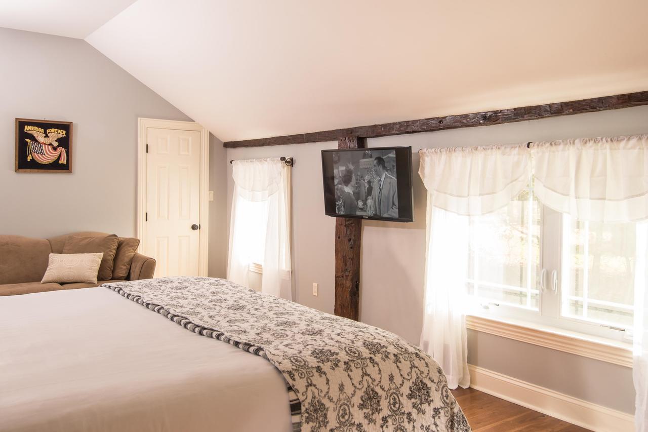 Caldwell House Bed And Breakfast Salisbury Mills ภายนอก รูปภาพ